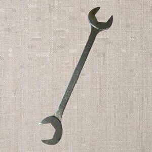 Mac Tools DA40 Angled 1-1/4" LARGE Offset Angle Hydraulic Wrench Chrome EUC